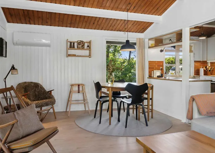 Holiday home Cozy Near *